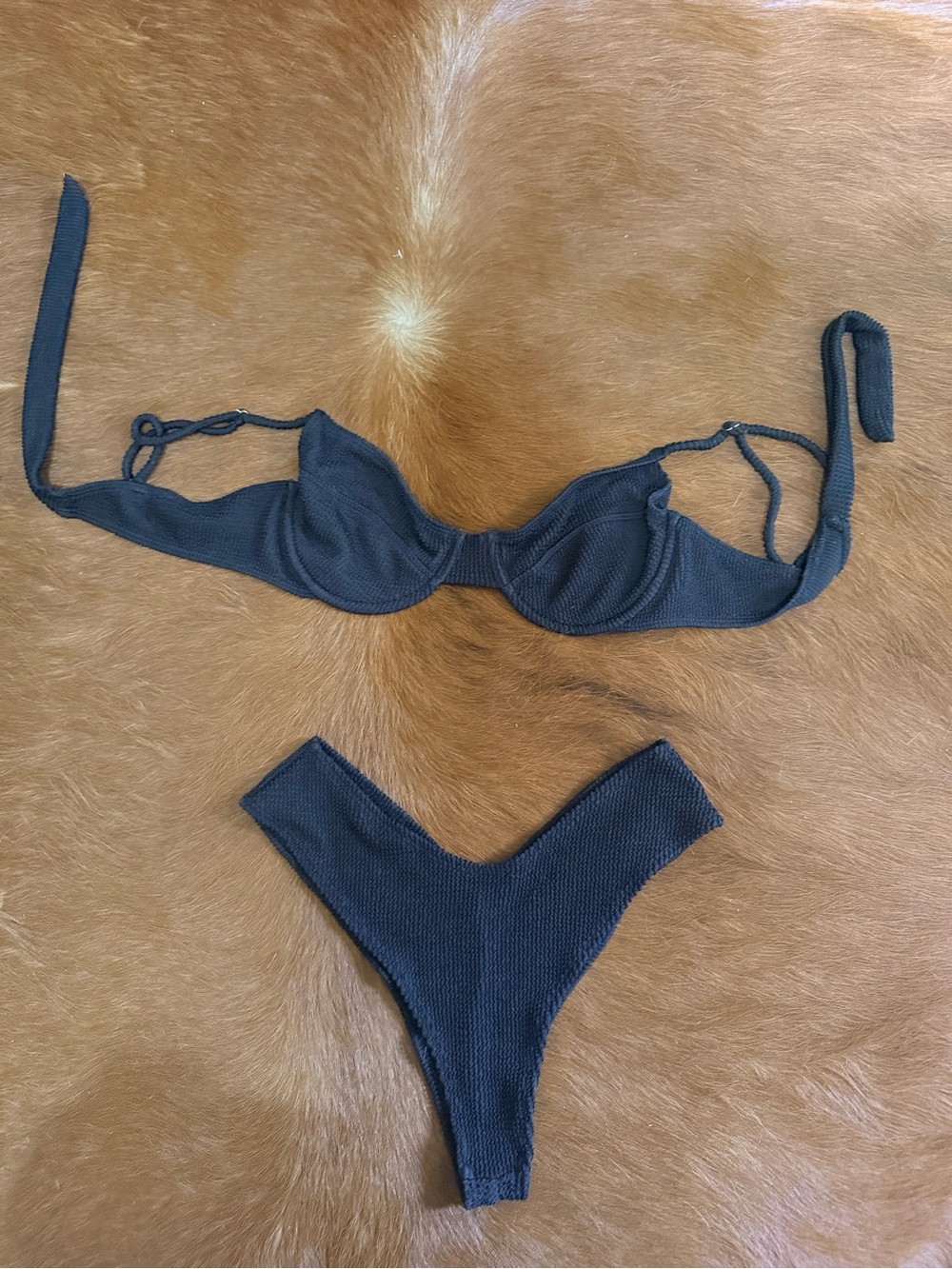 Skatie - Mandi Bottom, Kate Top- color Onyx